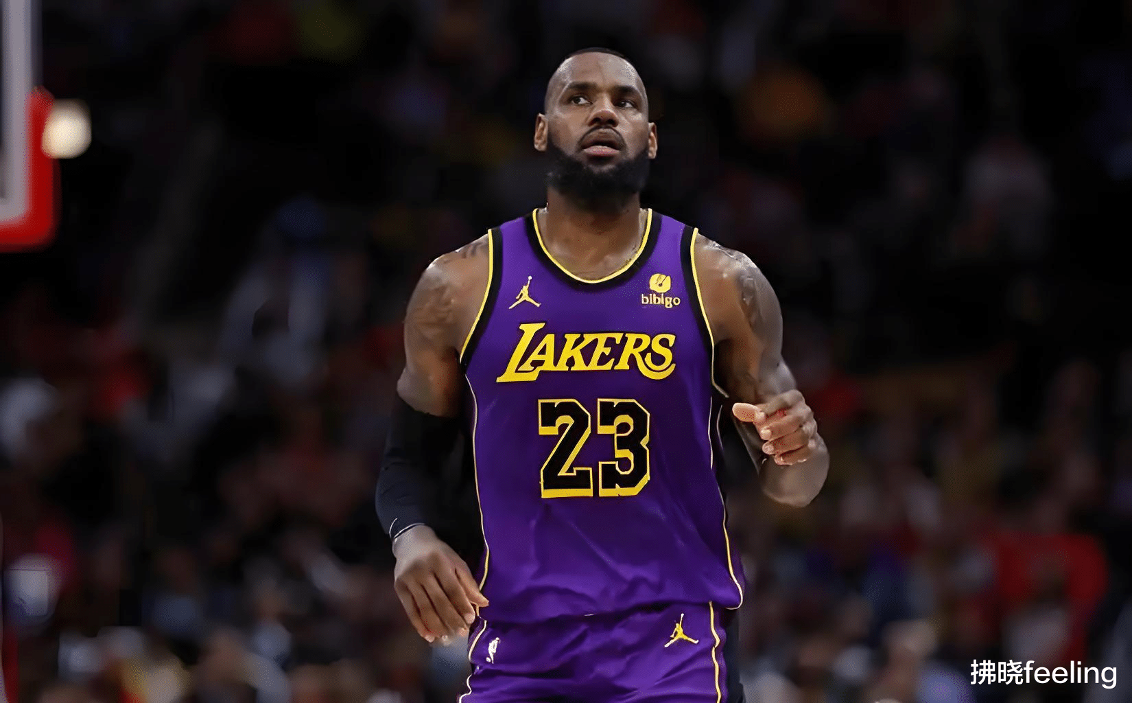 NBA交易传闻：勒布朗·詹姆斯考虑从湖人队转投同城对手洛杉矶快船