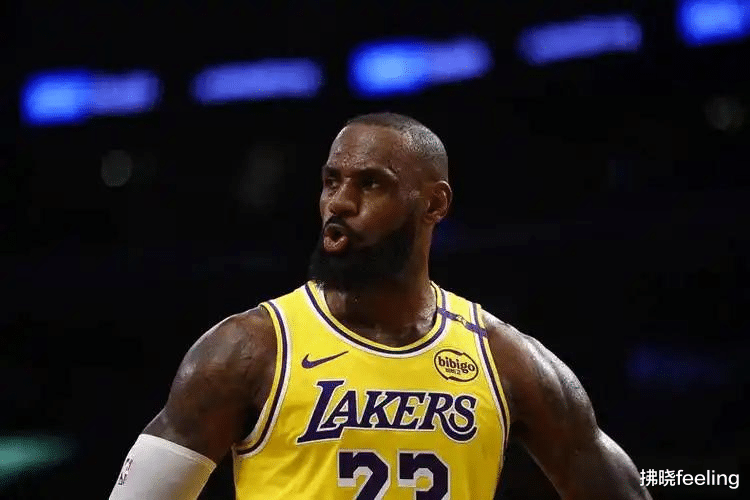 NBA交易传闻：勒布朗·詹姆斯考虑从湖人队转投同城对手洛杉矶快船
