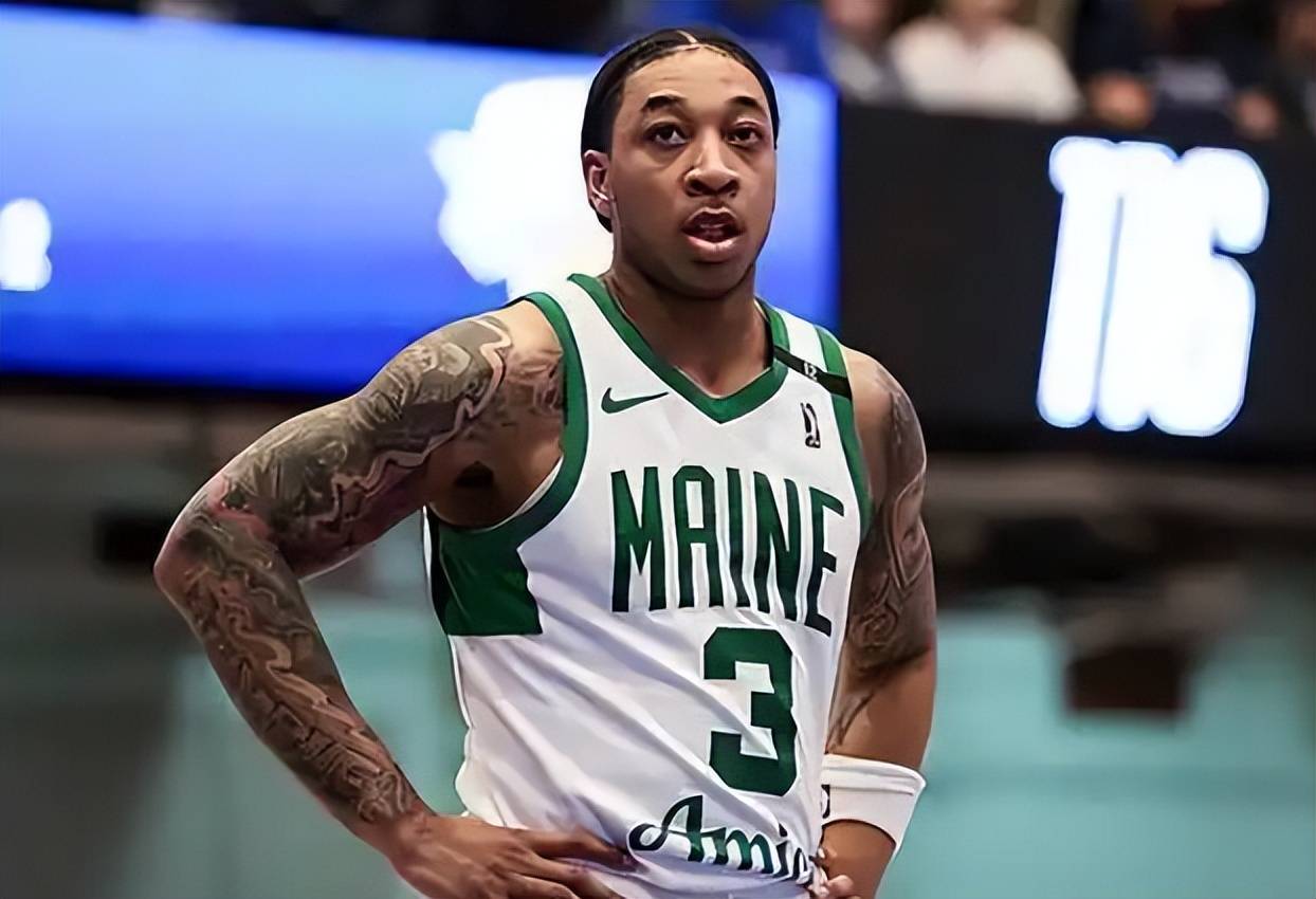 再见霍乐迪！火箭、灰熊、快船酝酿三方交易，1米85后卫空降休斯顿