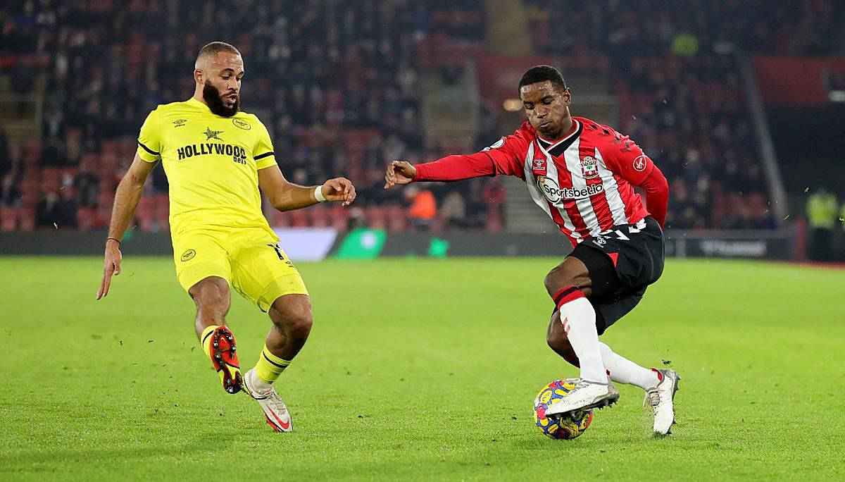 布伦特福德vs阿斯顿维拉：英联杯再战，阿斯顿维拉新赛季进攻遇困难